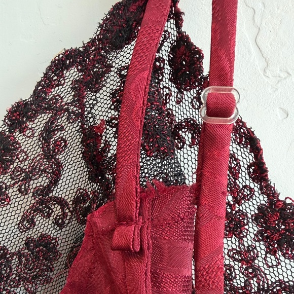 Victoria's Secret Vintage 90’s Burgundy Red Lace Slip Dress - Picture 9 of 11